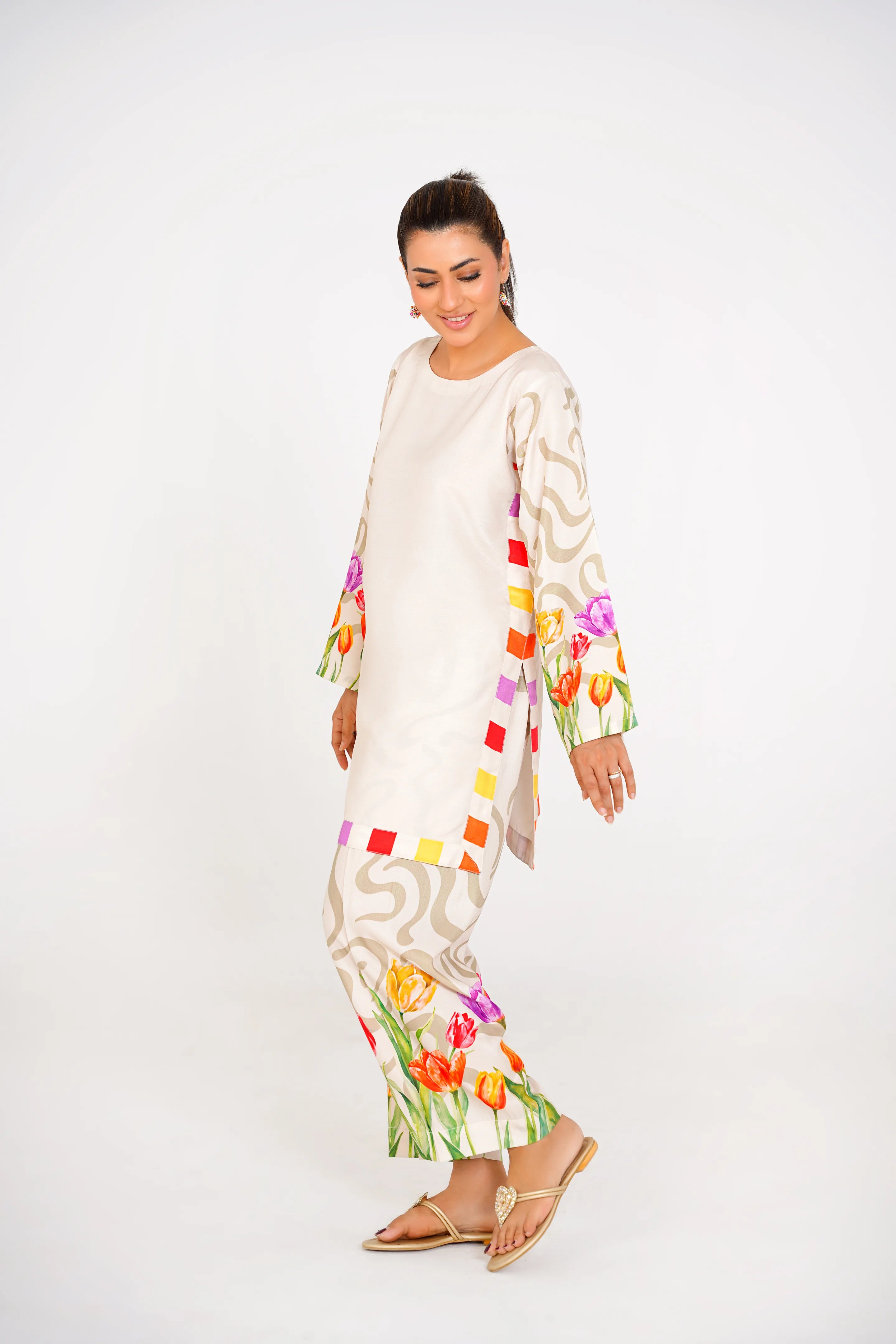 2 Piece - Sandstone - Stitched